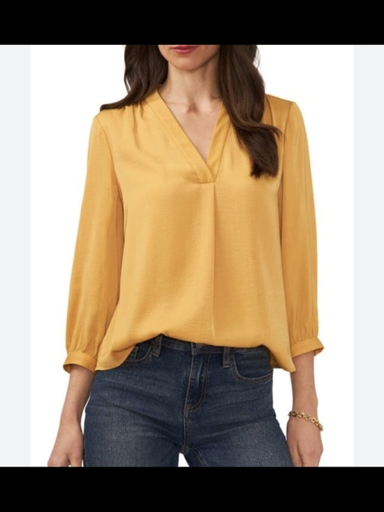 Jones New York Tops - Jones New York Mustard V-Neck 3/4 Sleeve Blouse
